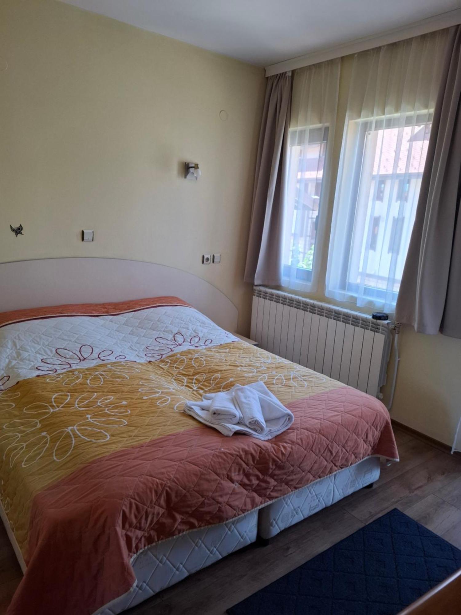 Guest House Skabrin Банско Экстерьер фото